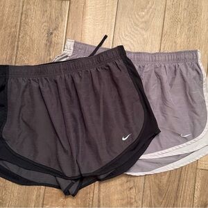 Nike Women's Black and Light Gray Athletic Running Shorts Duo